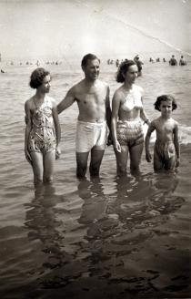 Gracia Albuhaire's family on holiday