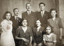 Lea Beraha's family