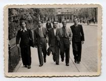 Avram Sadikario and other Jews from Bitola in Sofia