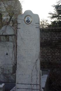 Grave of Nisim A. Kalef