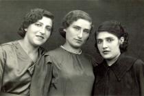 Ida Kristina with her sisters